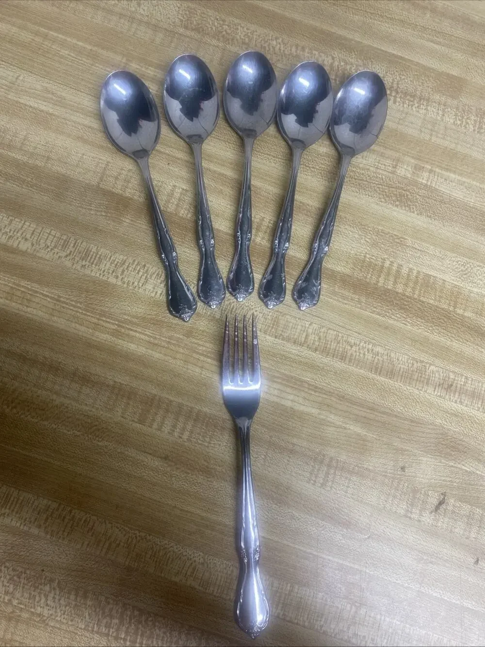 6 Piece International Silver VICTORIAN CHARM Stainless USA Flatware Set